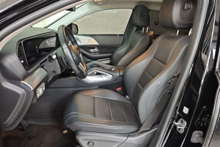 Used Mercedes-Benz GLE 2023 GLE 350 4MATIC Coupe SUV Luxury Model Left Front Seat