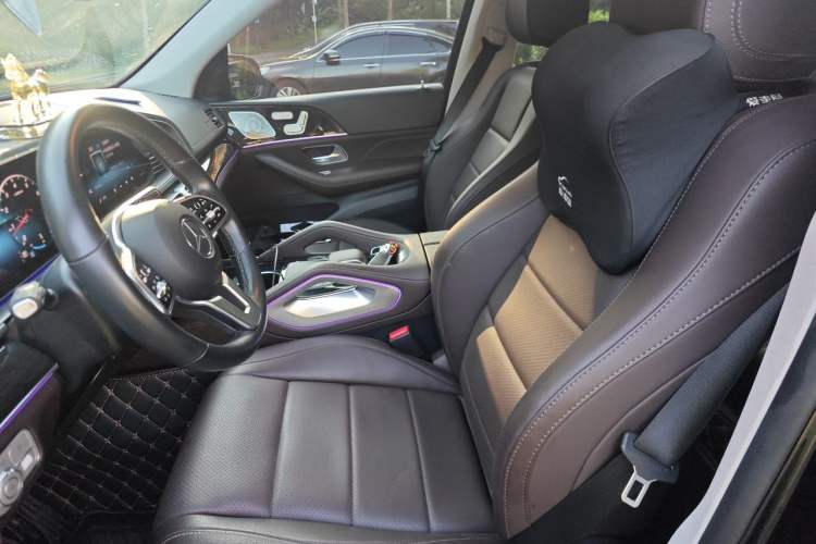 Used Mercedes-Benz GLE 2023 GLE 350 4MATIC Stylish Model Left Front Seat