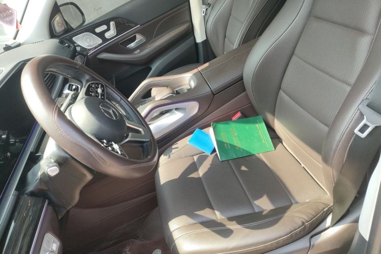Used Mercedes-Benz GLE 2023 GLE 350 4MATIC Stylish Model Left Front Seat