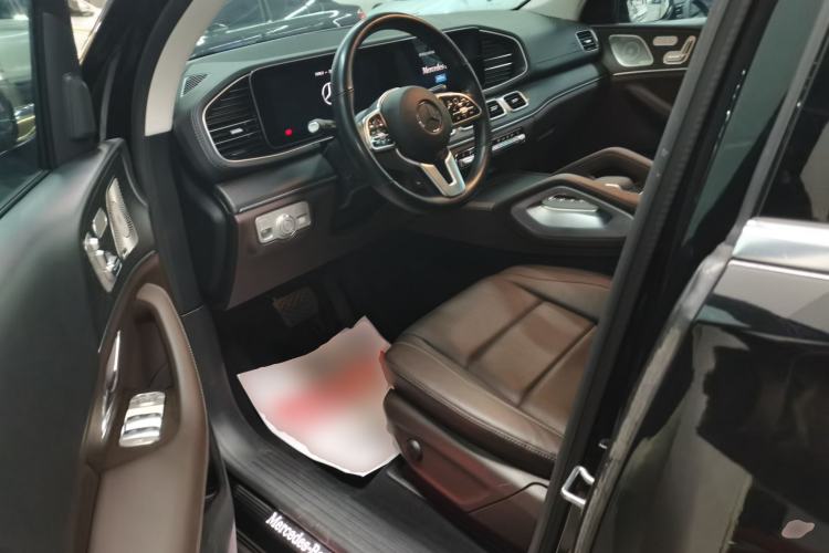 Used Mercedes-Benz GLE 2023 GLE 450 4MATIC Luxury Model Left Front Seat