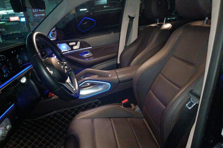 Used Mercedes-Benz GLE 2023 GLE 350 4MATIC Stylish Model Left Front Seat
