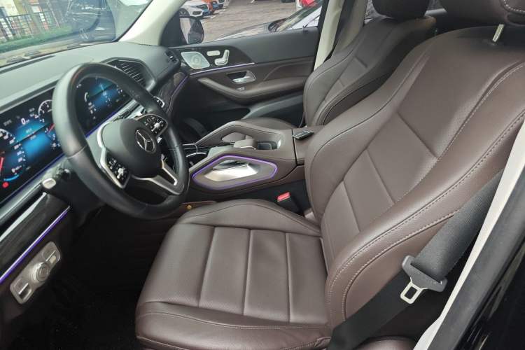 Used Mercedes-Benz GLE 2023 GLE 350 4MATIC Stylish Model Left Front Seat