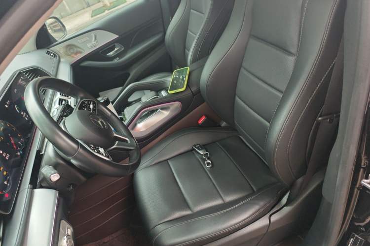 Used Mercedes-Benz GLE 2023 GLE 350 4MATIC Coupe SUV Luxury Model Left Front Seat