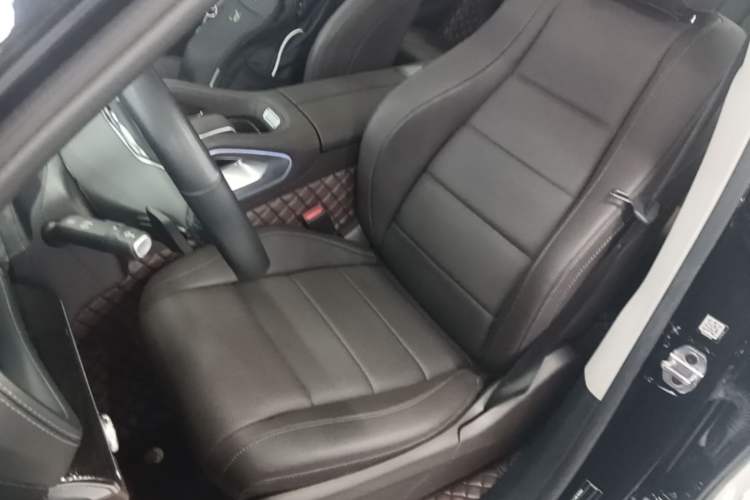 Used Mercedes-Benz GLE 2023 GLE 350 4MATIC Stylish Model Left Front Seat