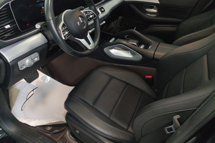 Used Mercedes-Benz GLE 2023 GLE 350 4MATIC Coupe SUV Luxury Model Left Front Seat
