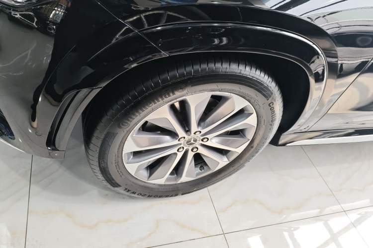 Used Mercedes-Benz GLE 2023 GLE 350 4MATIC Stylish Model Left Front Wheel Hub