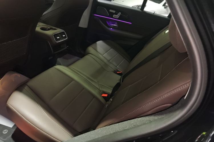 Used Mercedes-Benz GLE 2023 GLE 350 4MATIC Stylish Model Left Rear Seat