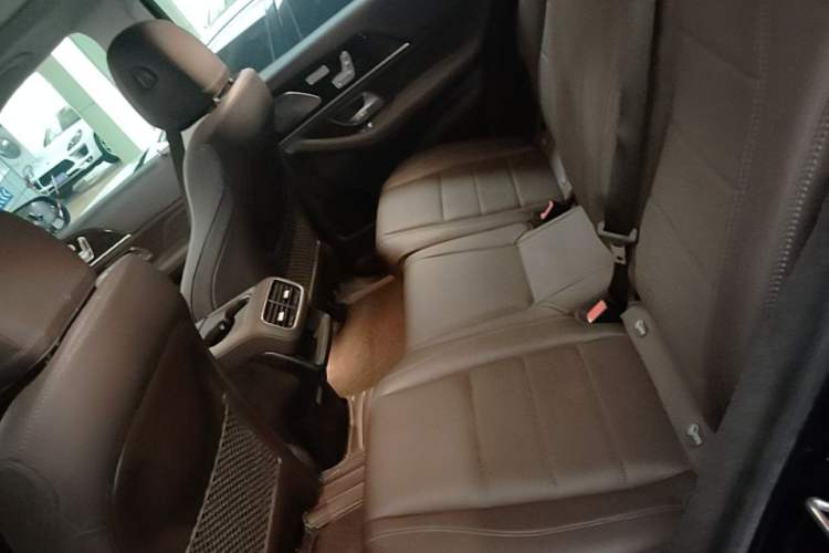 Used Mercedes-Benz GLE 2023 GLE 350 4MATIC Stylish Model Left Rear Seat