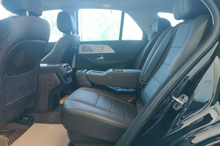 Used Mercedes-Benz GLE 2023 GLE 450 4MATIC Stylish Model Left Rear Seat