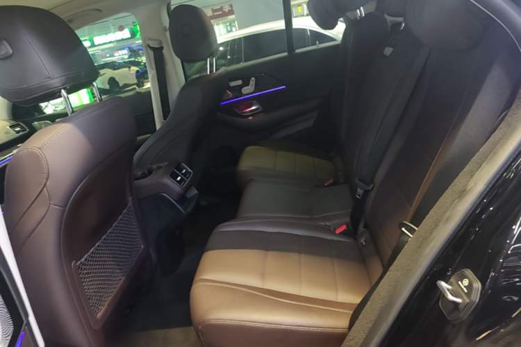 Used Mercedes-Benz GLE 2023 GLE 350 4MATIC Stylish Model Left Rear Seat