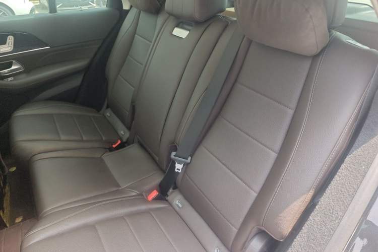 Used Mercedes-Benz GLE 2023 GLE 350 4MATIC Stylish Model Left Rear Seat