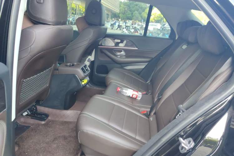 Used Mercedes-Benz GLE 2023 GLE 350 4MATIC Stylish Model Left Rear Seat