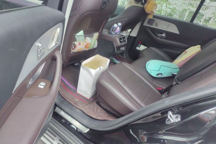 Used Mercedes-Benz GLE 2023 GLE 450 4MATIC Stylish Model Left Rear Seat