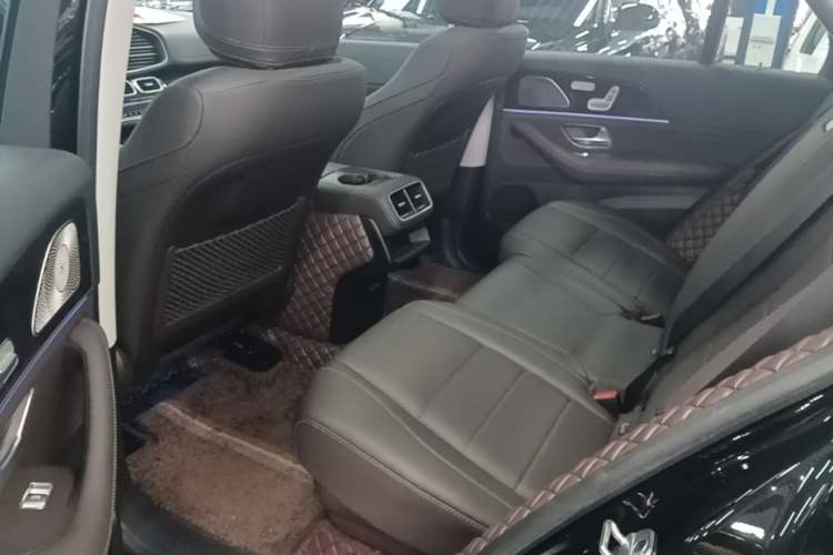 Used Mercedes-Benz GLE 2023 GLE 350 4MATIC Stylish Model Left Rear Seat