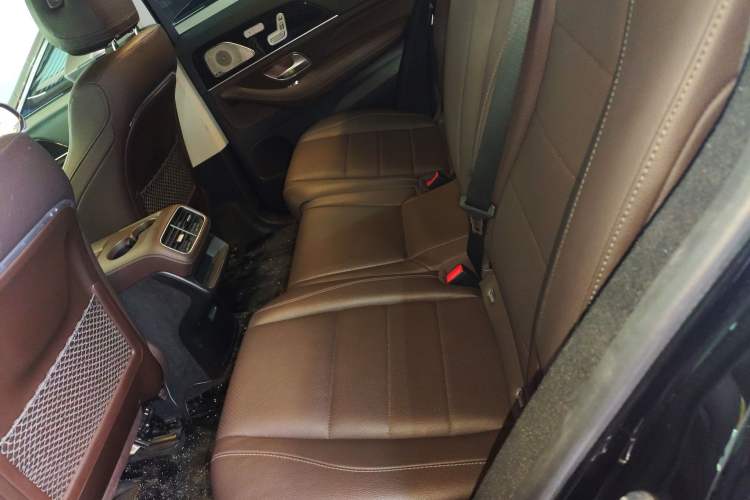 Used Mercedes-Benz GLE 2023 GLE 350 4MATIC Stylish Model Left Rear Seat