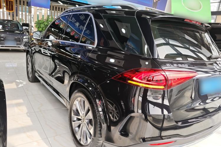 Used Mercedes-Benz GLE 2023 GLE 350 4MATIC Stylish Model Rear Left 45 Deg