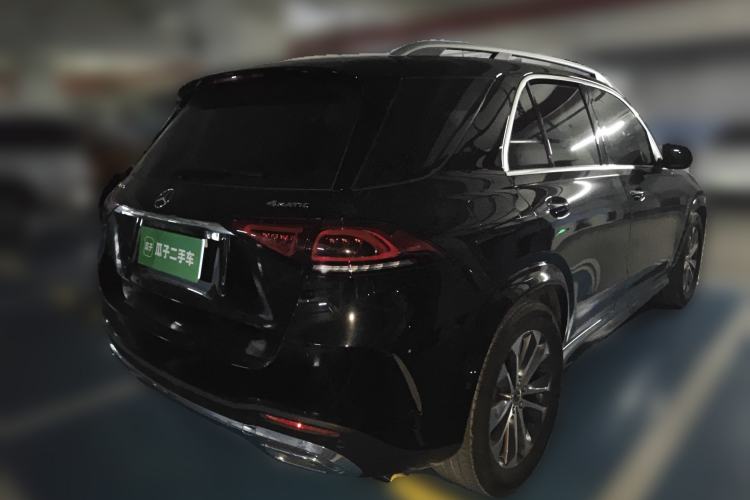 Used Mercedes-Benz GLE 2023 GLE 350 4MATIC Stylish Model Rear Right 45 Deg