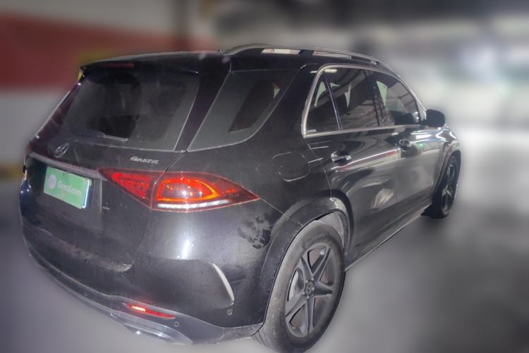 Used Mercedes-Benz GLE 2023 GLE 350 4MATIC Stylish Model Rear Right 45 Deg