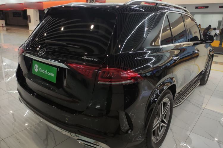Used Mercedes-Benz GLE 2023 GLE 450 4MATIC Stylish Model Rear Right 45 Deg