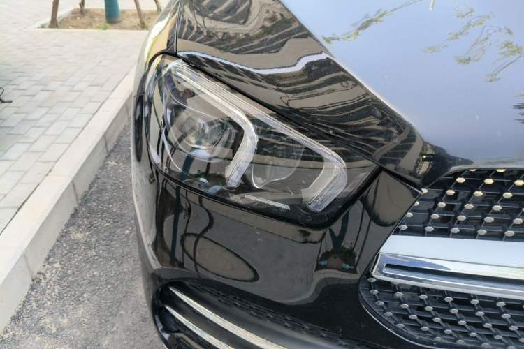 Used Mercedes-Benz GLE 2023 GLE 350 4MATIC Stylish Model Right Front Headlight