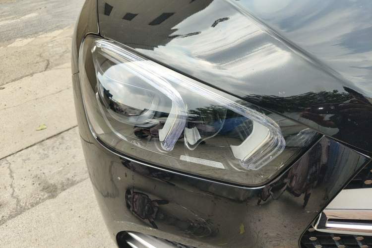 Used Mercedes-Benz GLE 2023 GLE 450 4MATIC Stylish Model Right Front Headlight