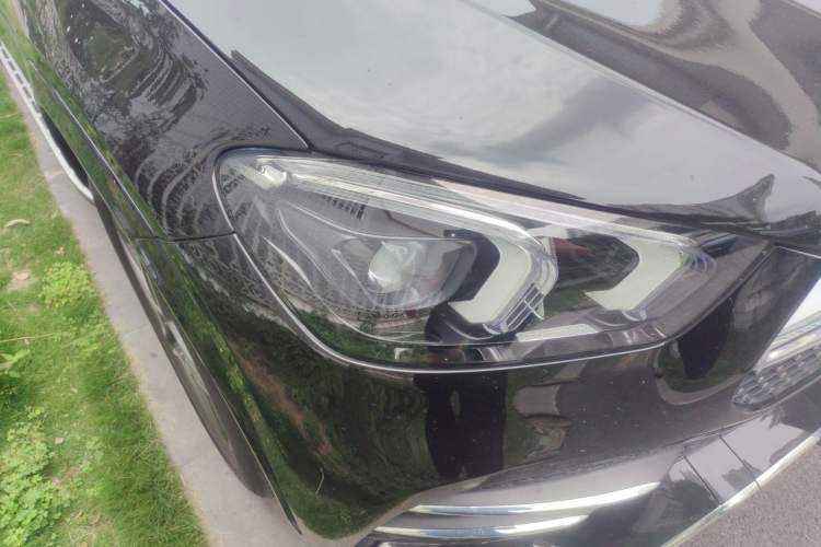 Used Mercedes-Benz GLE 2023 GLE 450 4MATIC Stylish Model Right Front Headlight