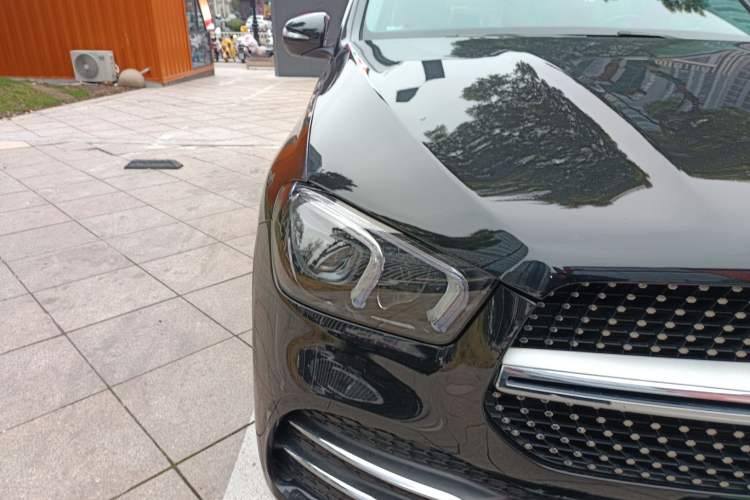 Used Mercedes-Benz GLE 2023 GLE 350 4MATIC Stylish Model Right Front Headlight