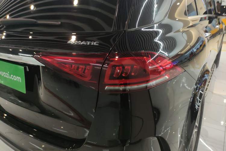 Used Mercedes-Benz GLE 2023 GLE 450 4MATIC Stylish Model Right Rear Taillight