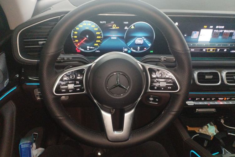 Used Mercedes-Benz GLE 2023 GLE 350 4MATIC Stylish Model Steering Wheel