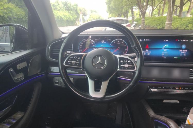 Used Mercedes-Benz GLE 2023 GLE 350 4MATIC Stylish Model Steering Wheel