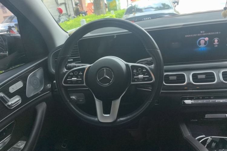 Used Mercedes-Benz GLE 2023 GLE 350 4MATIC Stylish Model Steering Wheel