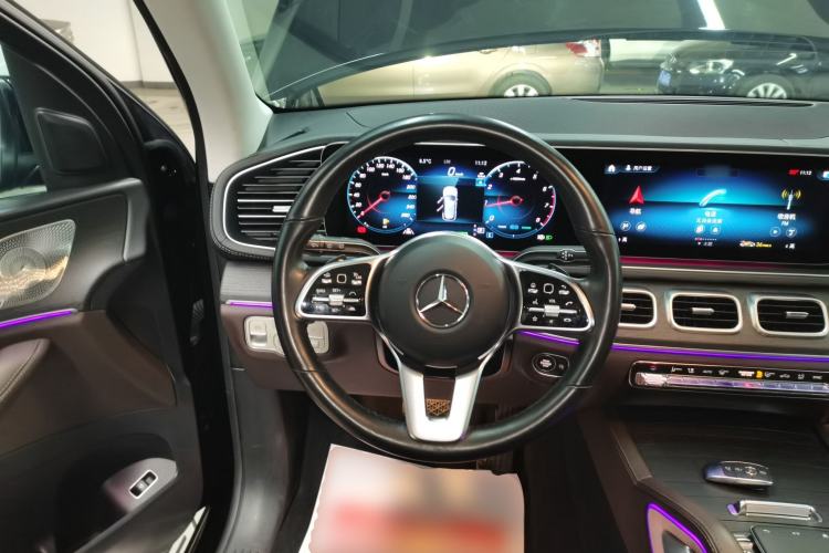 Used Mercedes-Benz GLE 2023 GLE 450 4MATIC Luxury Model Steering Wheel