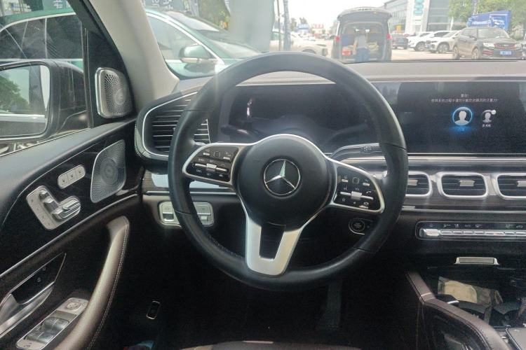 Used Mercedes-Benz GLE 2023 GLE 350 4MATIC Stylish Model Steering Wheel