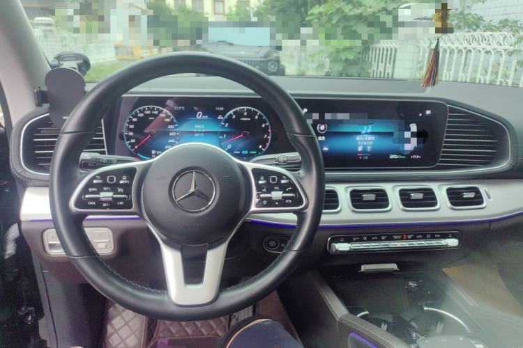 Used Mercedes-Benz GLE 2023 GLE 450 4MATIC Stylish Model Steering Wheel