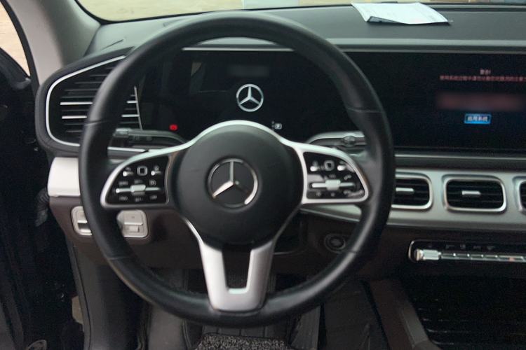 Used Mercedes-Benz GLE 2023 GLE 450 4MATIC Stylish Model Steering Wheel