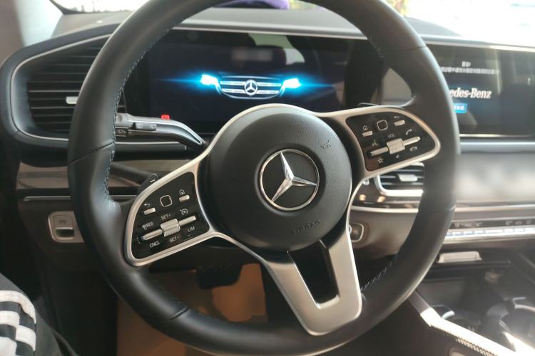 Used Mercedes-Benz GLE 2023 GLE 350 4MATIC Stylish Model Steering Wheel
