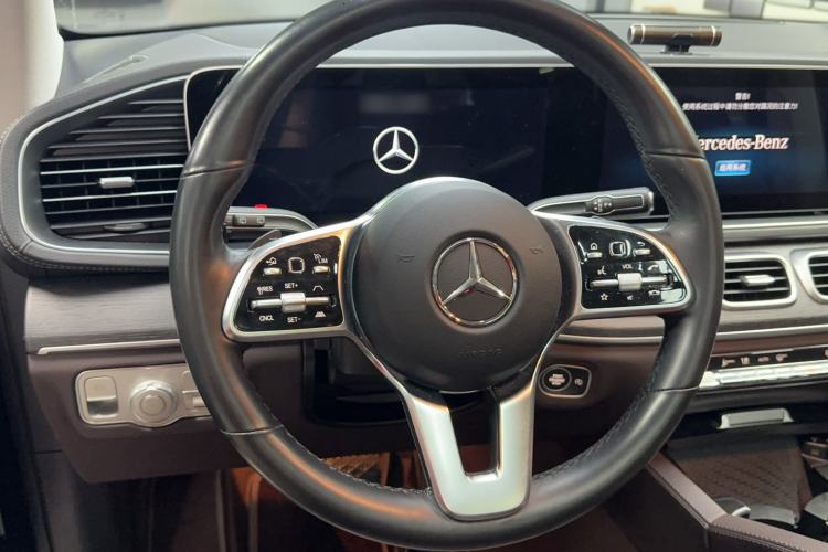 Used Mercedes-Benz GLE 2023 GLE 450 4MATIC Luxury Model Steering Wheel