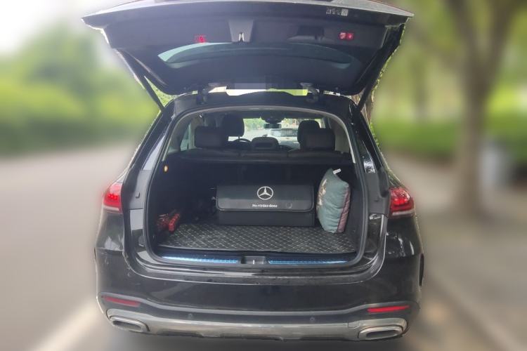 Used Mercedes-Benz GLE 2023 GLE 350 4MATIC Stylish Model Trunk