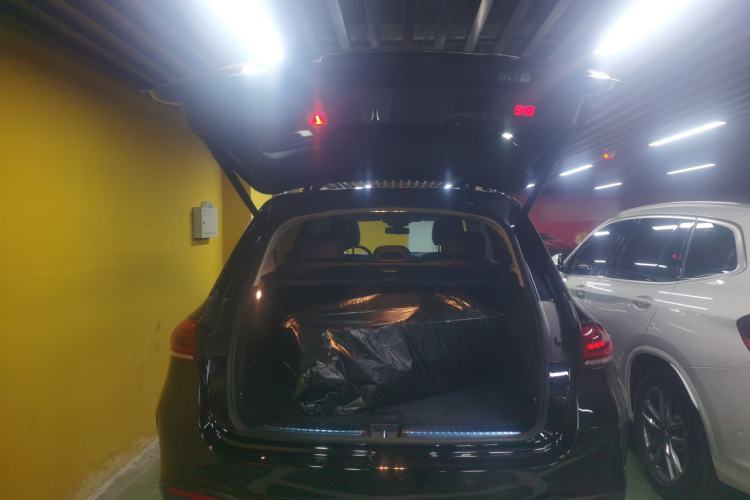 Used Mercedes-Benz GLE 2023 GLE 350 4MATIC Stylish Model Trunk
