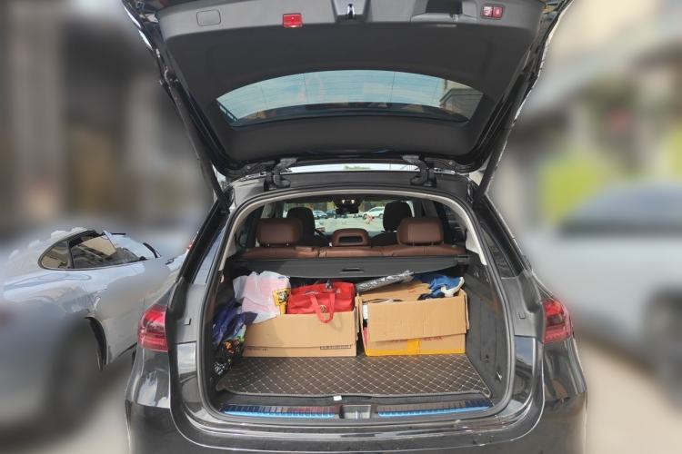 Used Mercedes-Benz GLE 2023 GLE 450 4MATIC Stylish Model Trunk