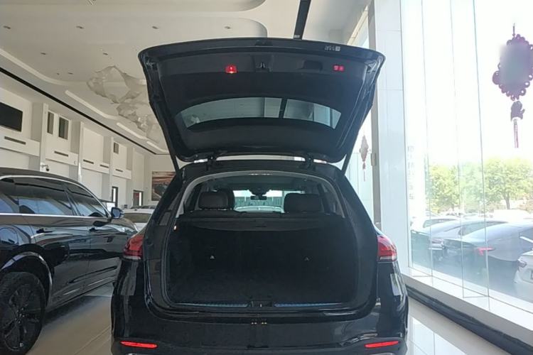 Used Mercedes-Benz GLE 2023 GLE 450 4MATIC Stylish Model Trunk
