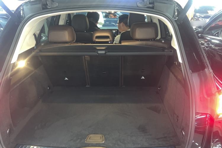 Used Mercedes-Benz GLE 2023 GLE 450 4MATIC Stylish Model Trunk