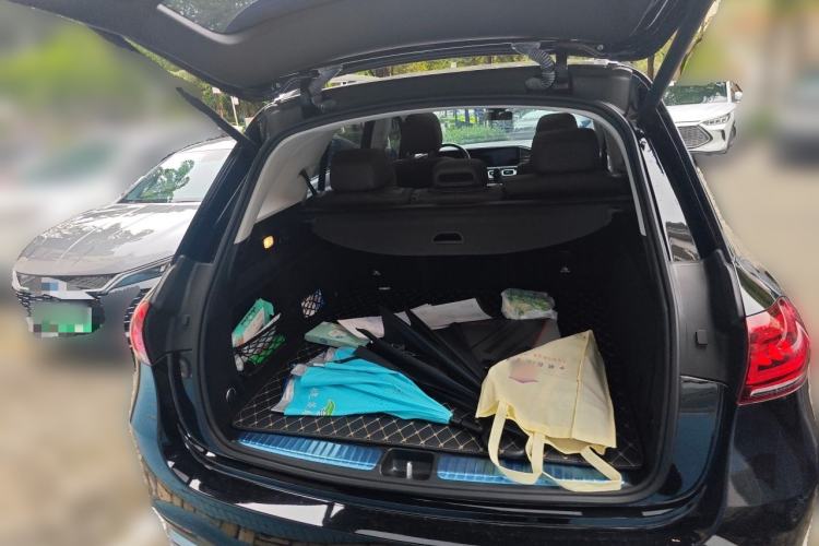 Used Mercedes-Benz GLE 2023 GLE 350 4MATIC Stylish Model Trunk
