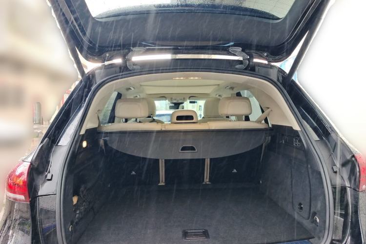 Used Mercedes-Benz GLE 2023 GLE 450 4MATIC Stylish Model Trunk