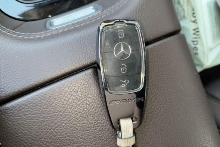 Used Mercedes-Benz GLE 2023 GLE 350 4MATIC Stylish Model Vehicle Key