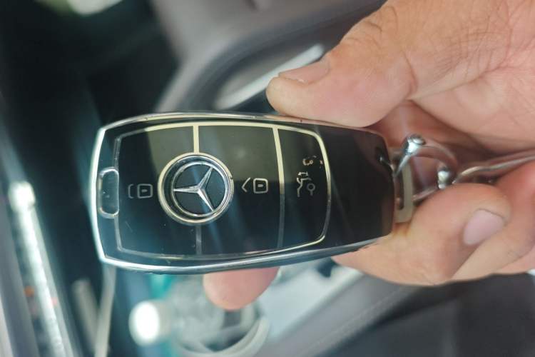 Used Mercedes-Benz GLE 2023 GLE 450 4MATIC Stylish Model Vehicle Key