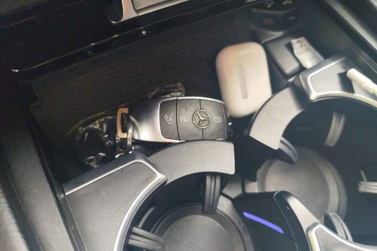 Used Mercedes-Benz GLE 2023 GLE 350 4MATIC Coupe SUV Luxury Model Vehicle Key
