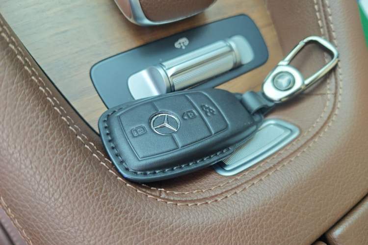 Used Mercedes-Benz GLE 2023 GLE 450 4MATIC Stylish Model Vehicle Key