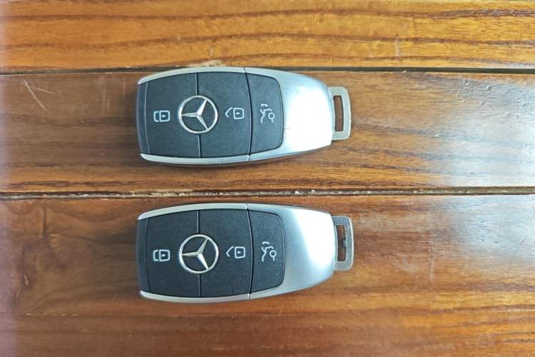 Used Mercedes-Benz GLE 2023 GLE 350 4MATIC Coupe SUV Luxury Model Vehicle Key
