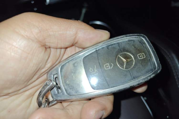 Used Mercedes-Benz GLE 2023 GLE 350 4MATIC Stylish Model Vehicle Key